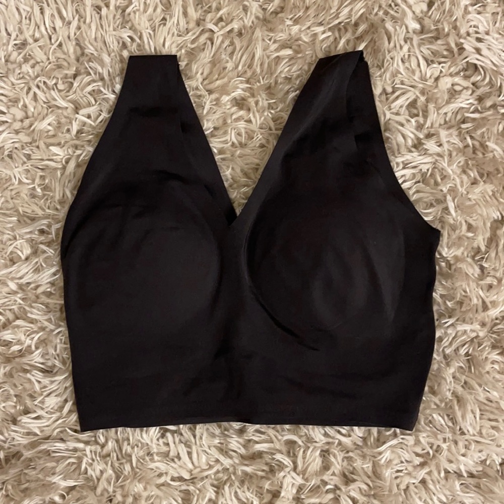 COPY - True and Co V-Neck True Body Bra in Black